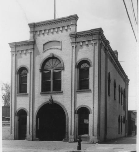 The current Hope Engine Co. No. 3 as the Pioneer Fire Station #3, 1 Leech Street, St. Paul, 1936. 