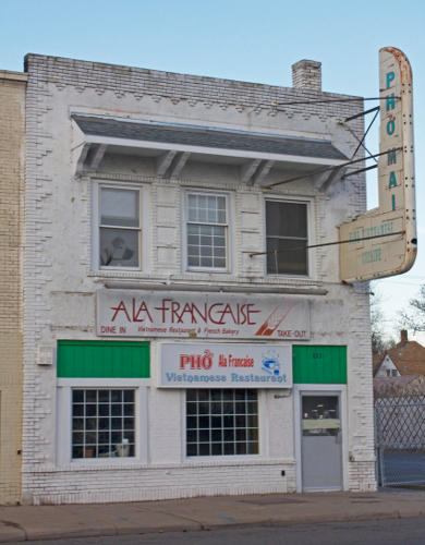 823 University Avenue, as Ala Francais and Pho Vietnamese Restaurant